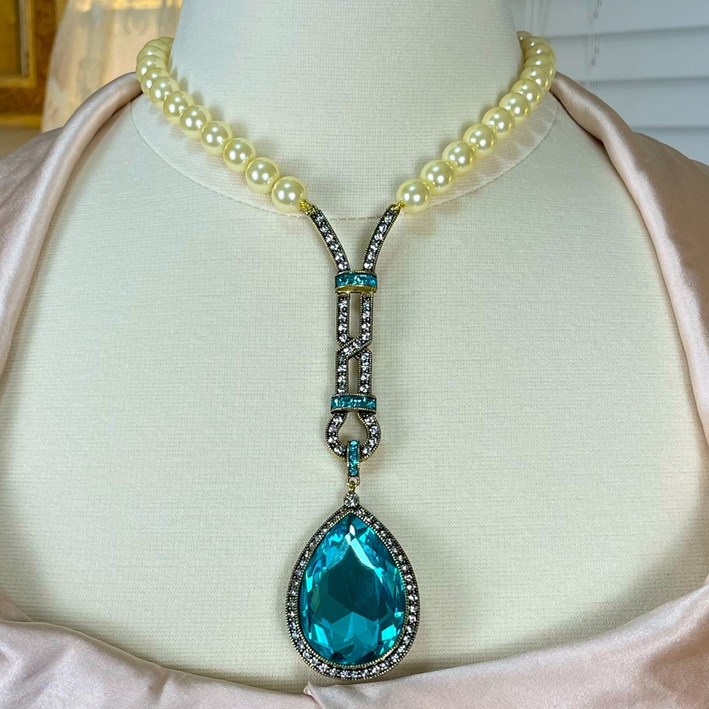 NWT/NIB Swarovski Crystal Pendant with Pearls Necklace Bridal Statement - Picture 5 of 10